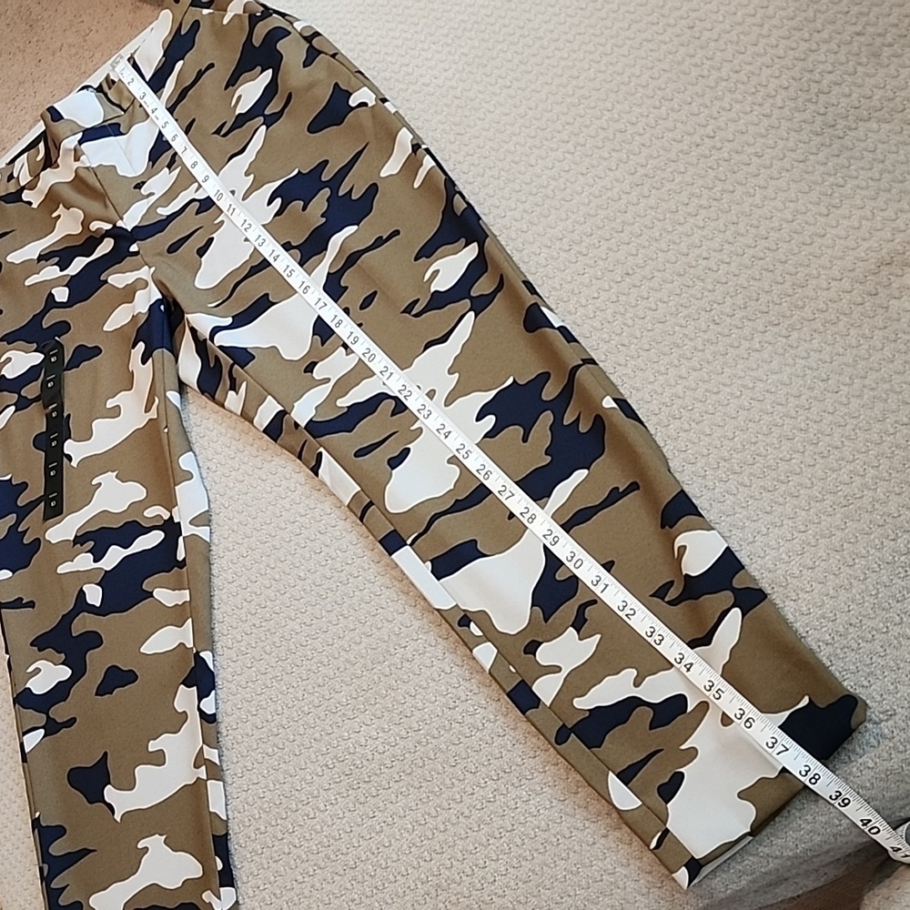 NWT Banana Republic Hayden Camo Pants - Picture 4 of 9